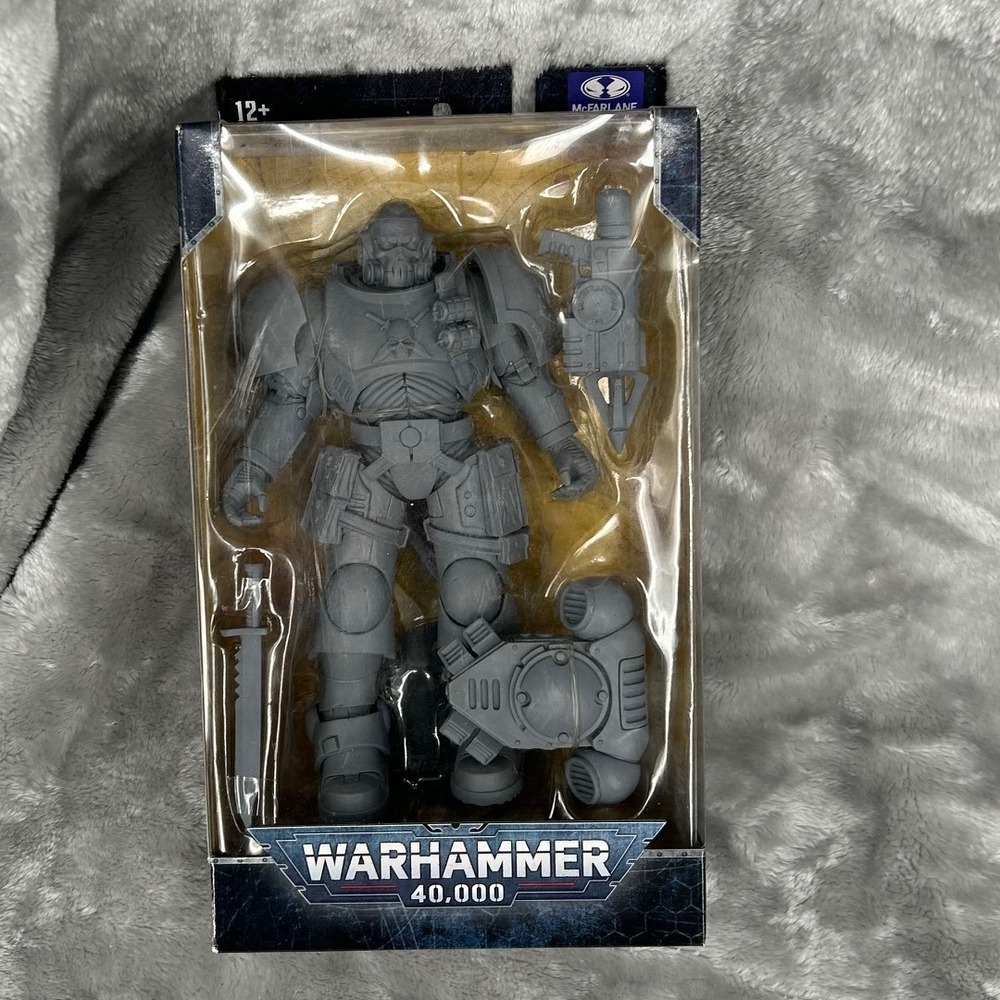 Warhammer 40K Space Marine Reiver Artist Proof 7" Figure [McFarlane Toys] - Picture 2 of 8